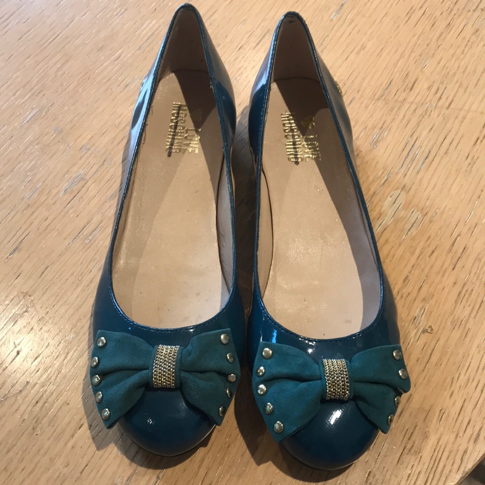 Moschino flats shoes